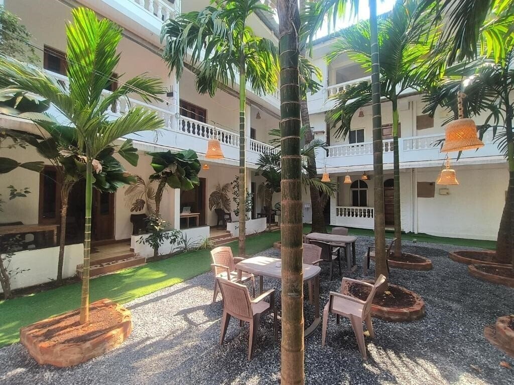 Фото Hotel Shankar S By The Sea 2*