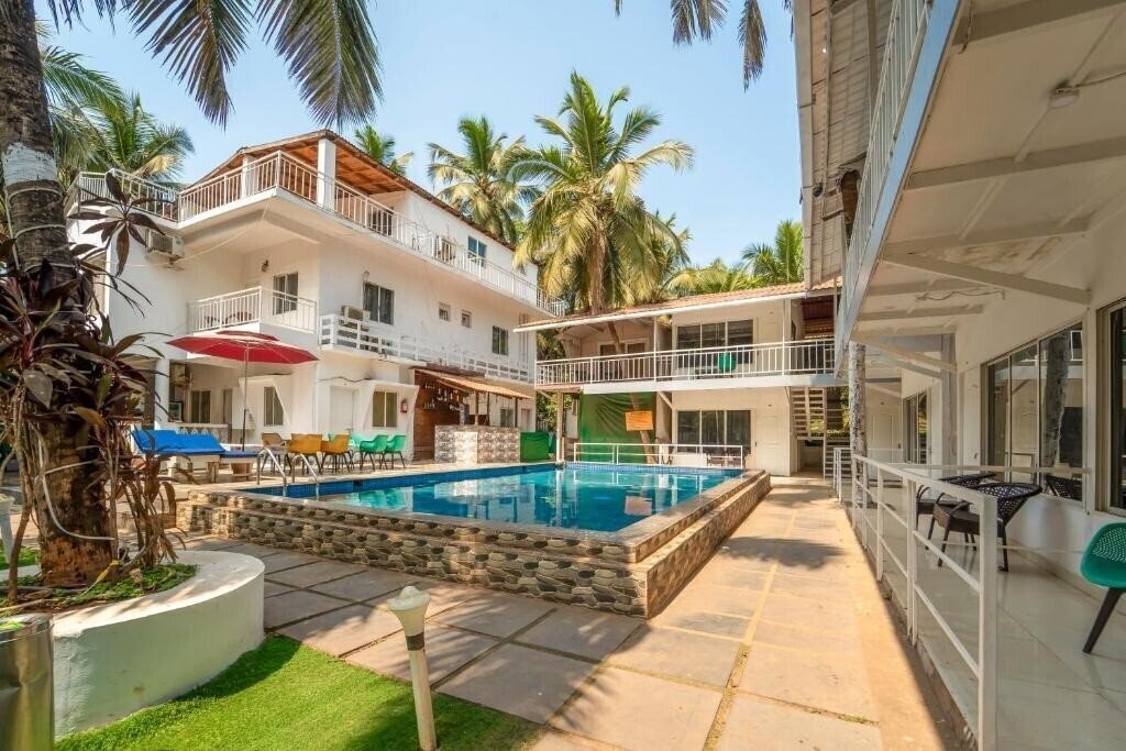 Готель Beach Walk Morjim 3*