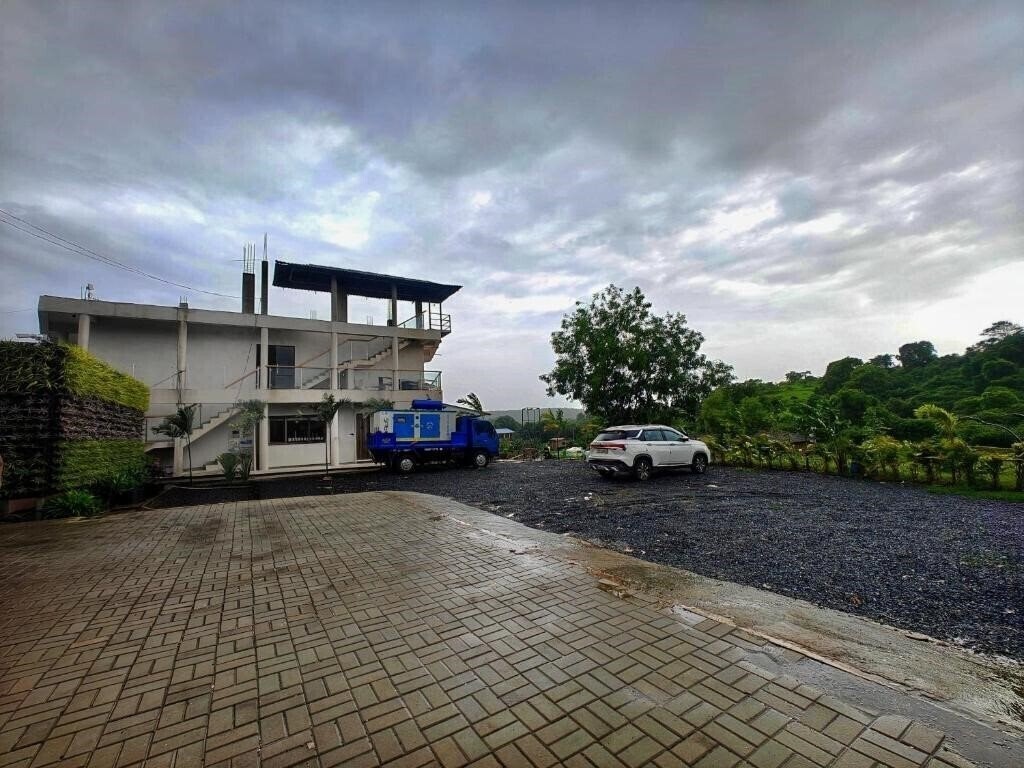 Фотографія The Clouds Resort Goa 3*