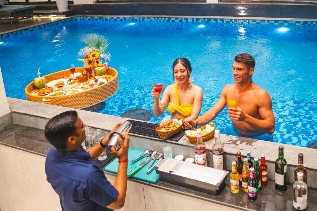 Фото Vilmaris Luxe Hotel 3*