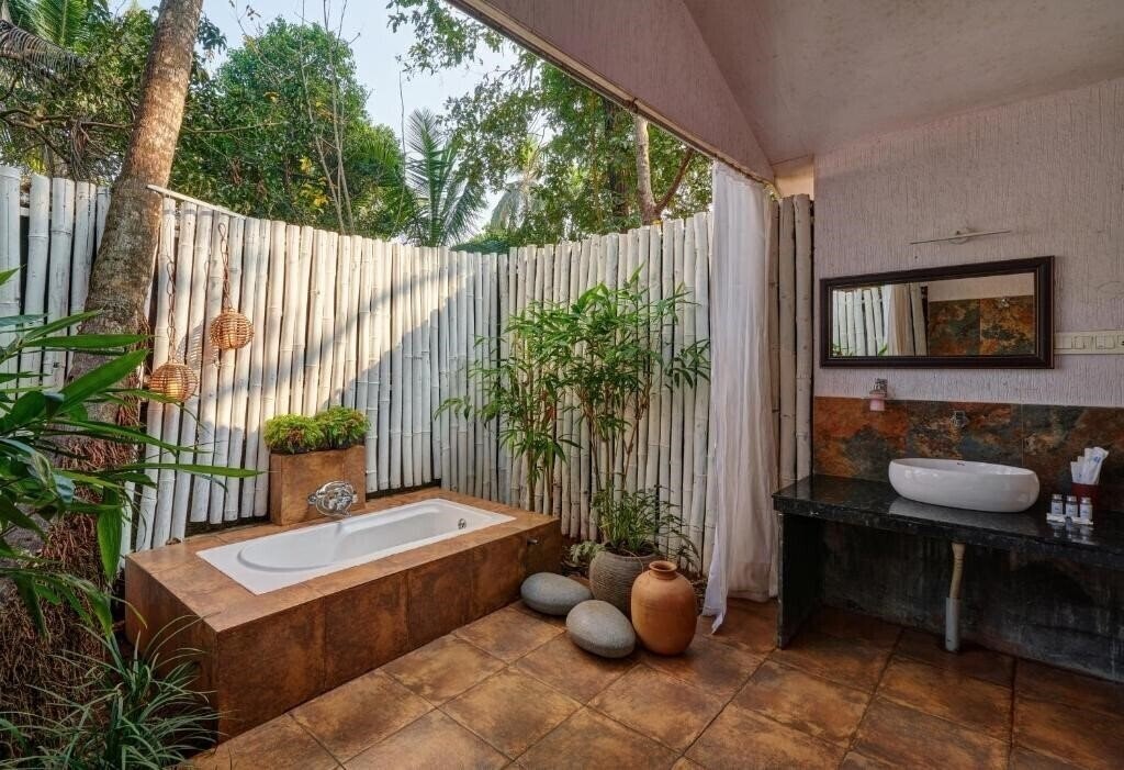 Изображение Blu Resorts Vagator Goa 3*