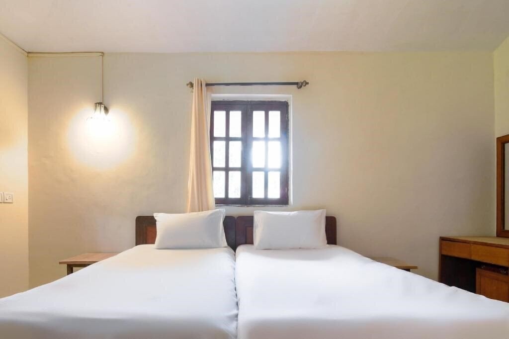 Изображение OYO Palmgrove Residency 2*