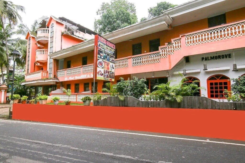 Отель OYO Palmgrove Residency 2*