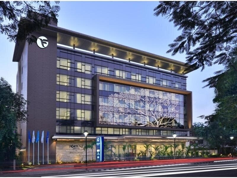 Фото The Crescent 3*