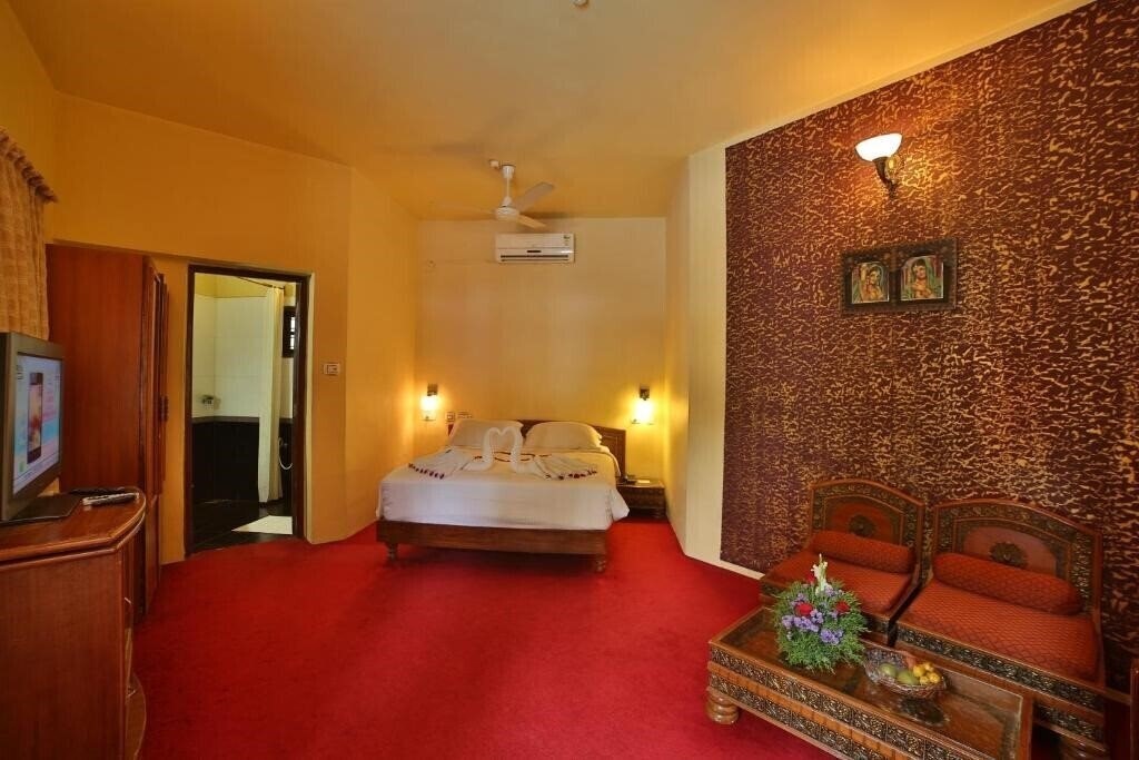 Фото Deshaadan Cliff And Beach Resort 3*