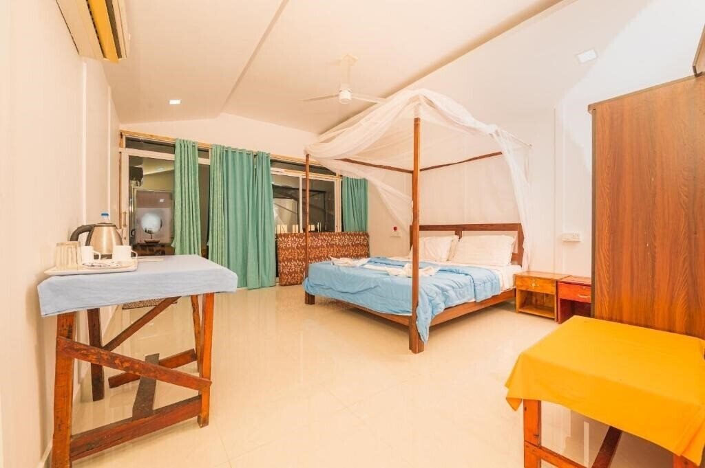 Фото Cafe Blue 2*