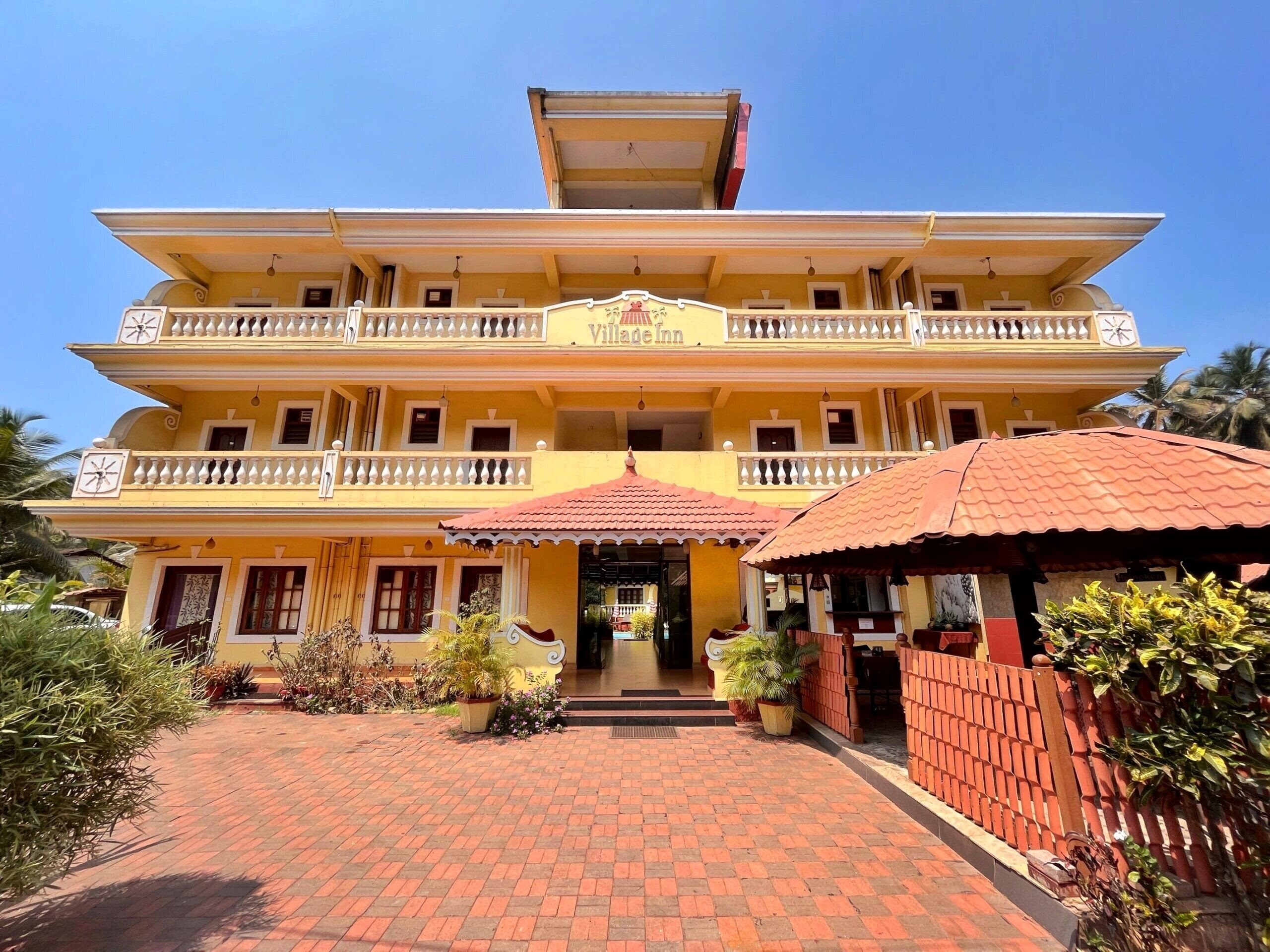 Готель Village Inn Goa 2*