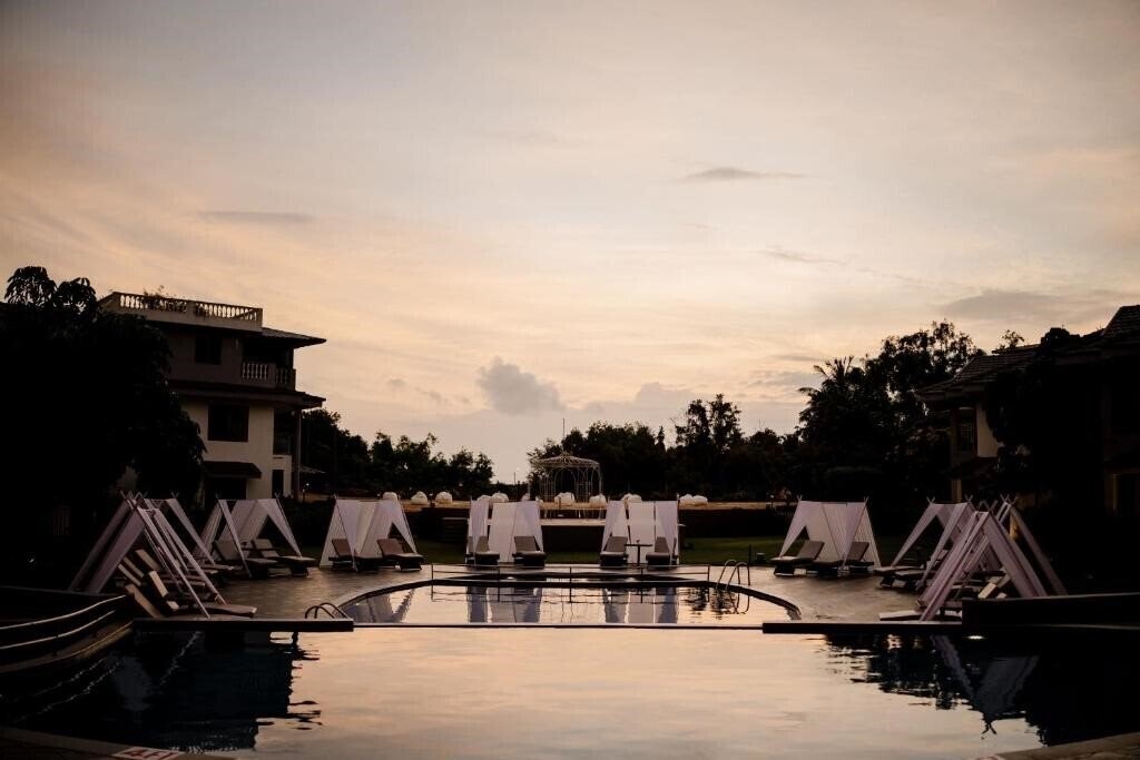Фото Regenta Baywatch Resort Goa 4*