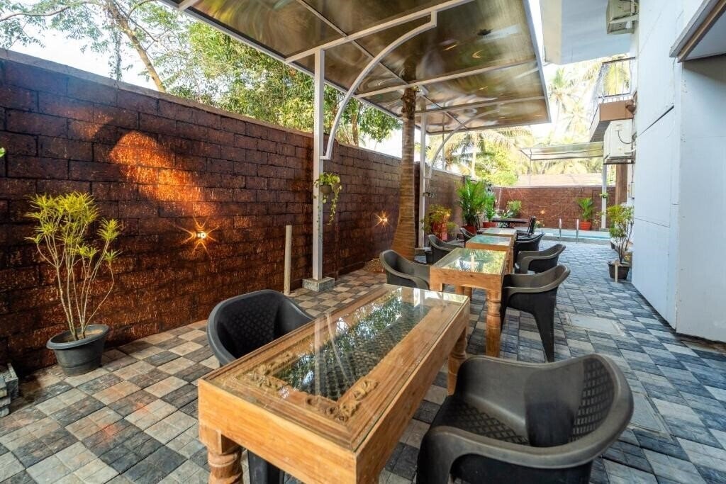 Зображення Treebo Grand Royale Eco Residency with Pool 3*