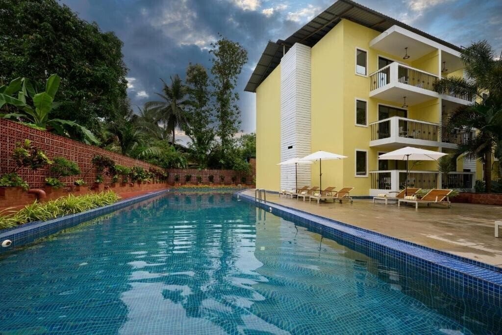 Фото Sea Breeze Sarovar Portico 4*