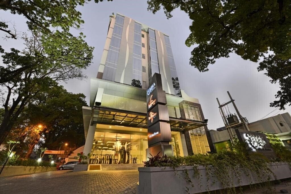 Картинка Hotel Serela Cihampelas Bandung 3*