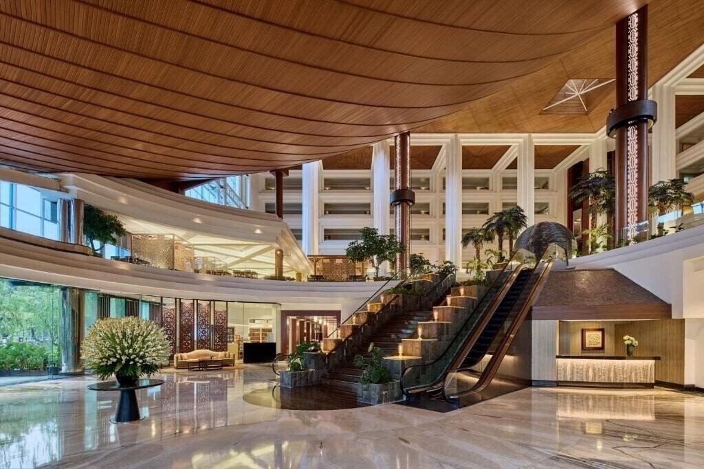 Отель Gran Melia 5*