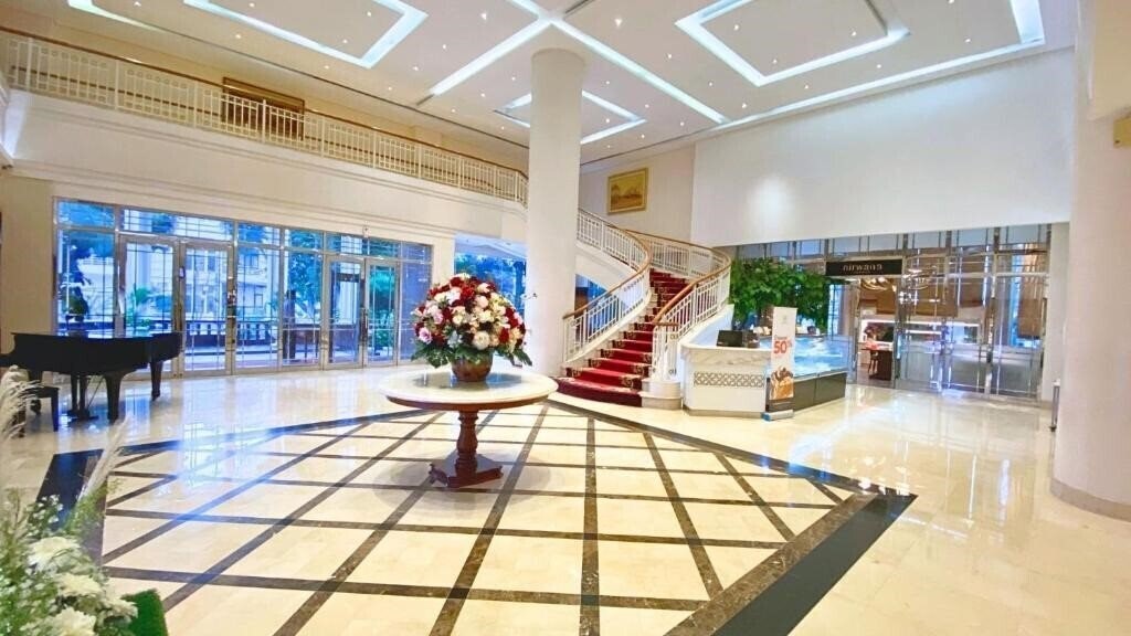 Готель Ambhara Hotel 4*