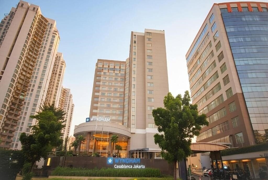 Готель Wyndham Casablanca Jakarta 4*