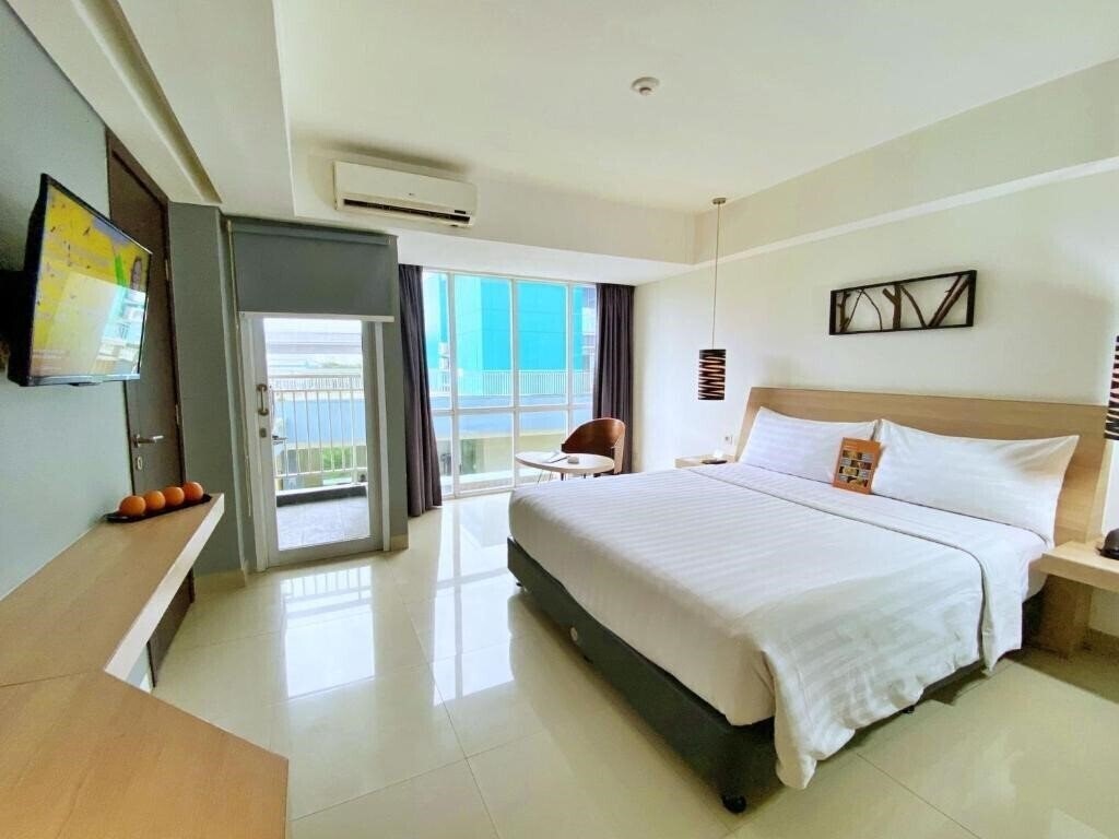 Отель Harper Mt. Haryono Jakarta 3*
