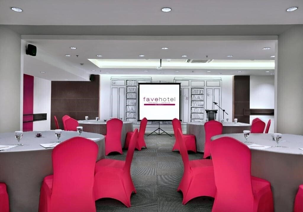 Изображение Favehotel Melawai 3*