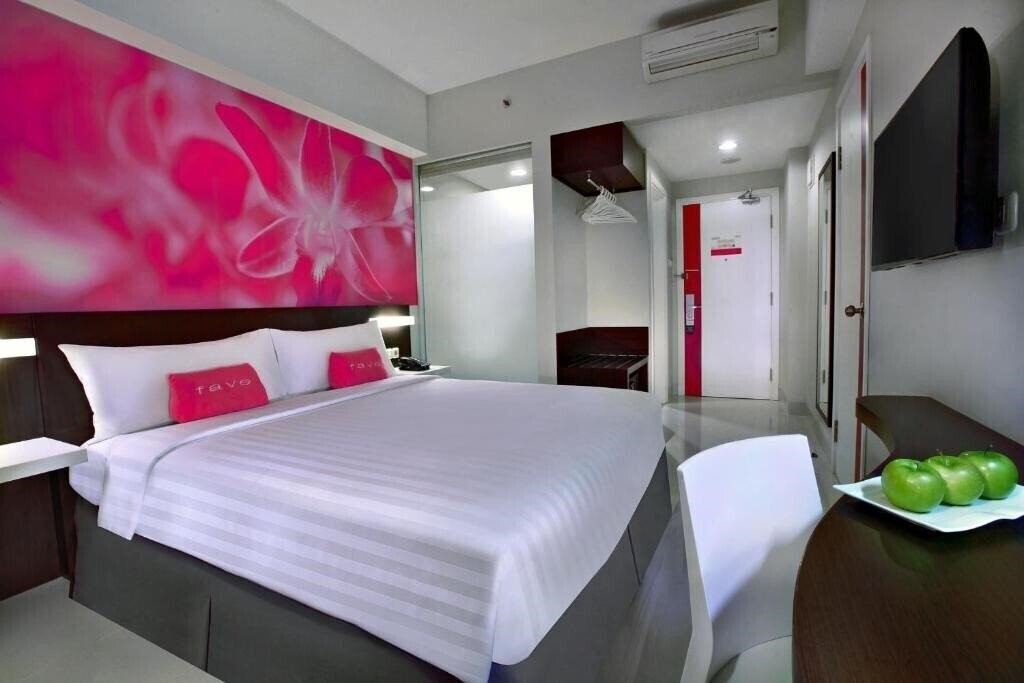 Фотография Favehotel Zainul Arifin Jakarta 2*