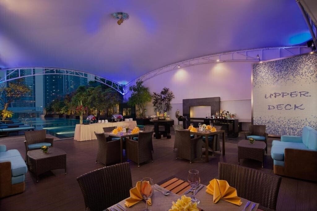 Картинка Oakwood Premier Cozmo Jakarta 5*