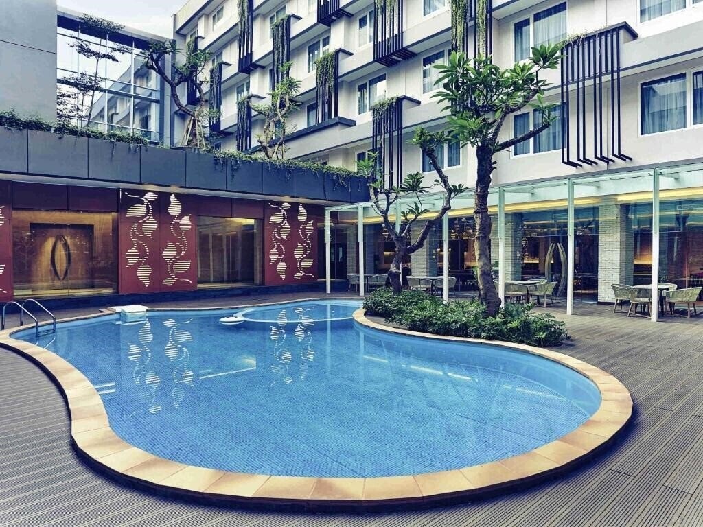 Фото Mercure Jakarta Sabang 4*