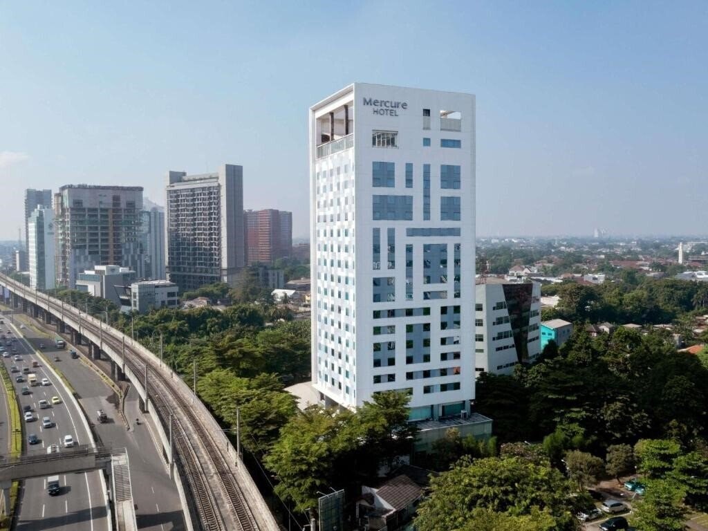 Зображення Mercure Jakarta Simatupang 4*
