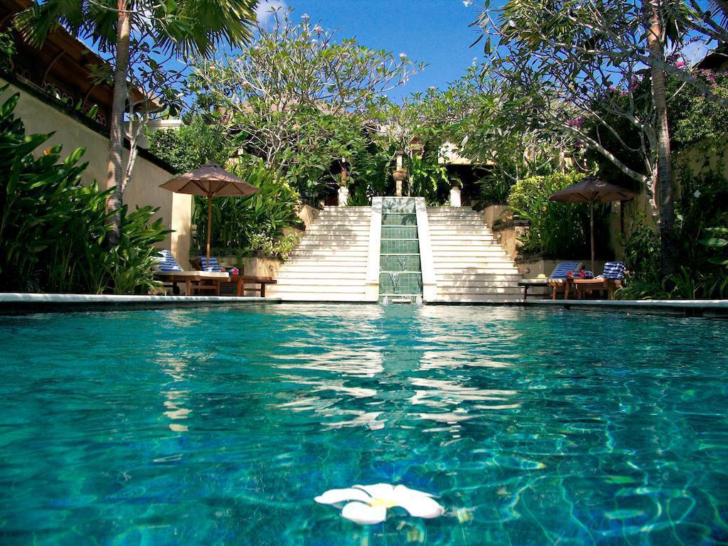 Отель Pat Mase Villas Jimbaran 4*