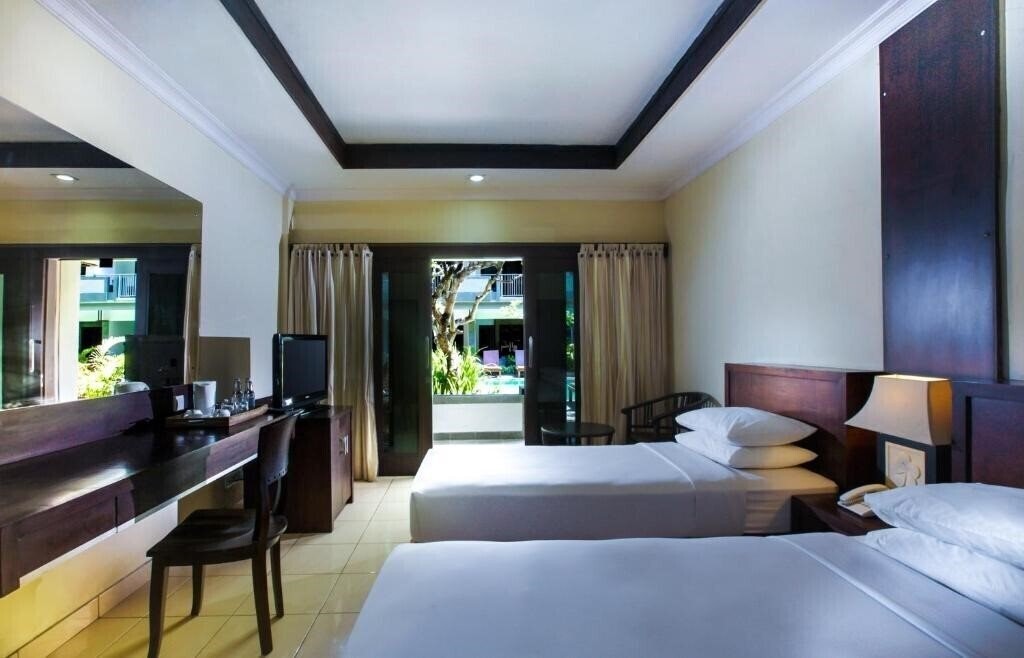 Фотографія Champlung Mas Legian 3*