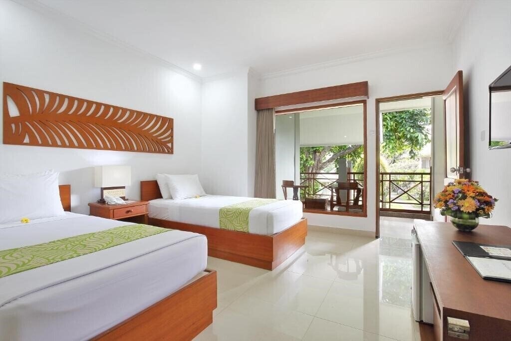 Фото Dewi Sri 3*