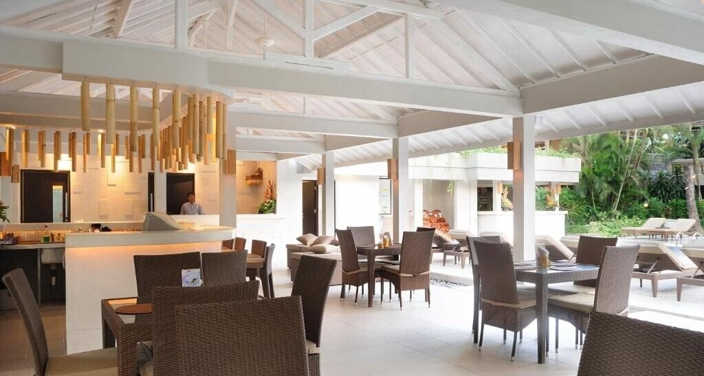 Картинка Dewi Sri 3*