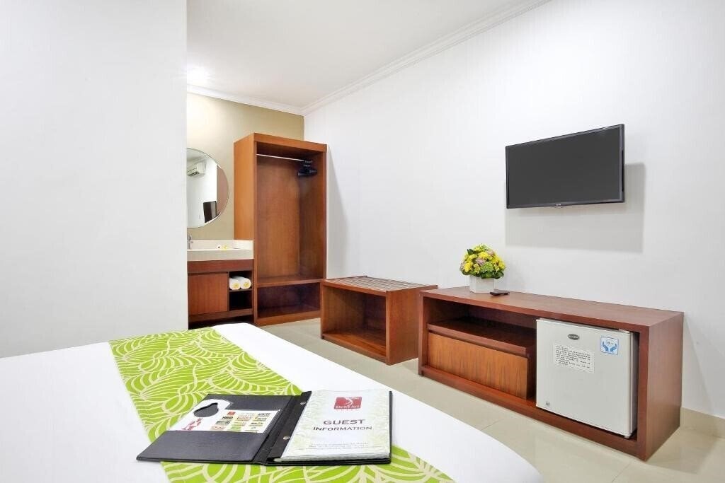 Картинка Dewi Sri 3*