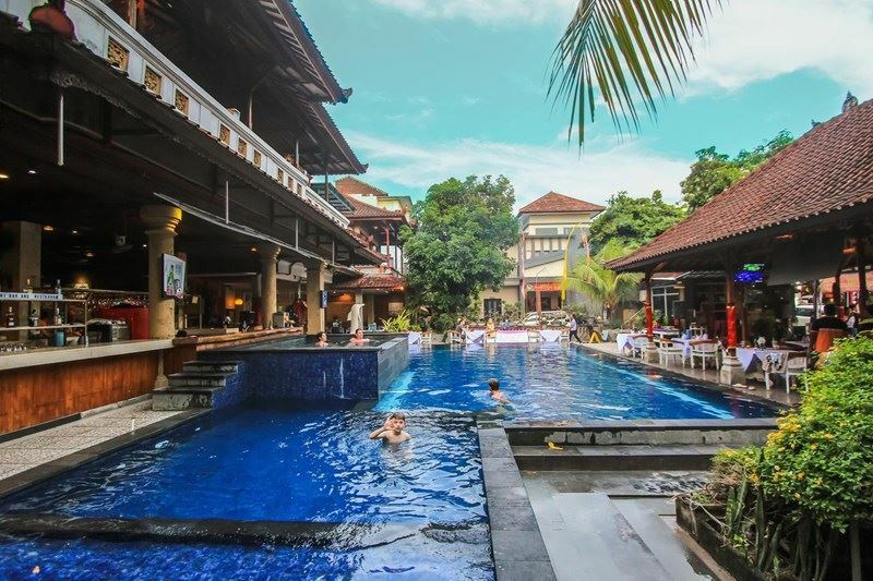 Отель Legian Village Hotel 3*