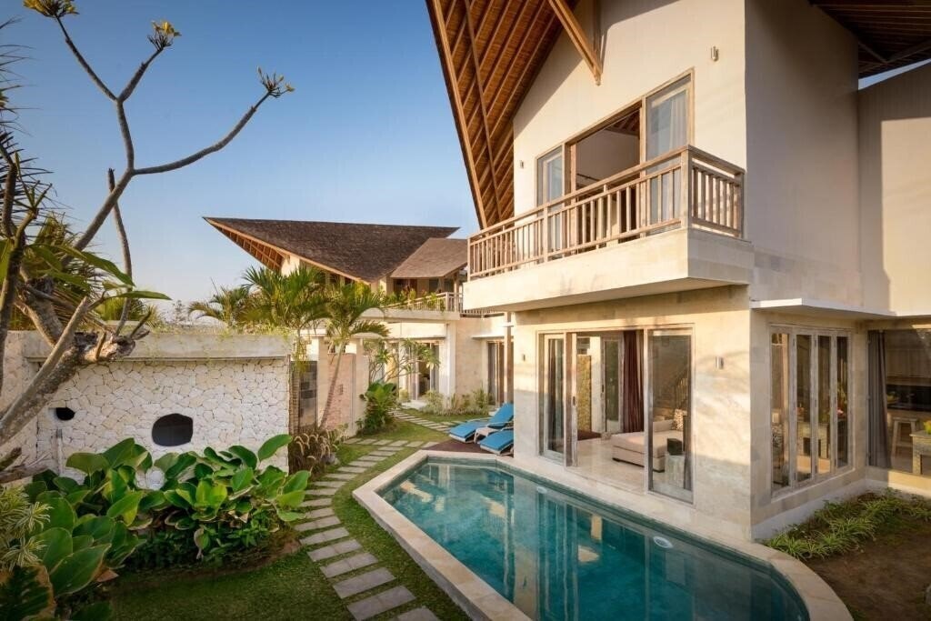 Изображение Adinda Balangan Beach Villa 4*