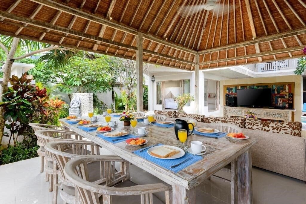 Картинка Adinda Balangan Beach Villa 4*