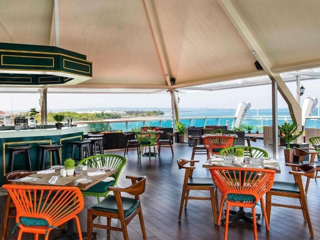 Зображення The Kuta Beach Heritage Resort 5*