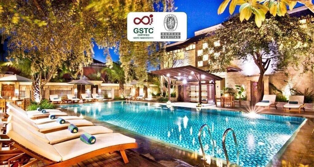 Готель Best Western Kuta Villa 4*