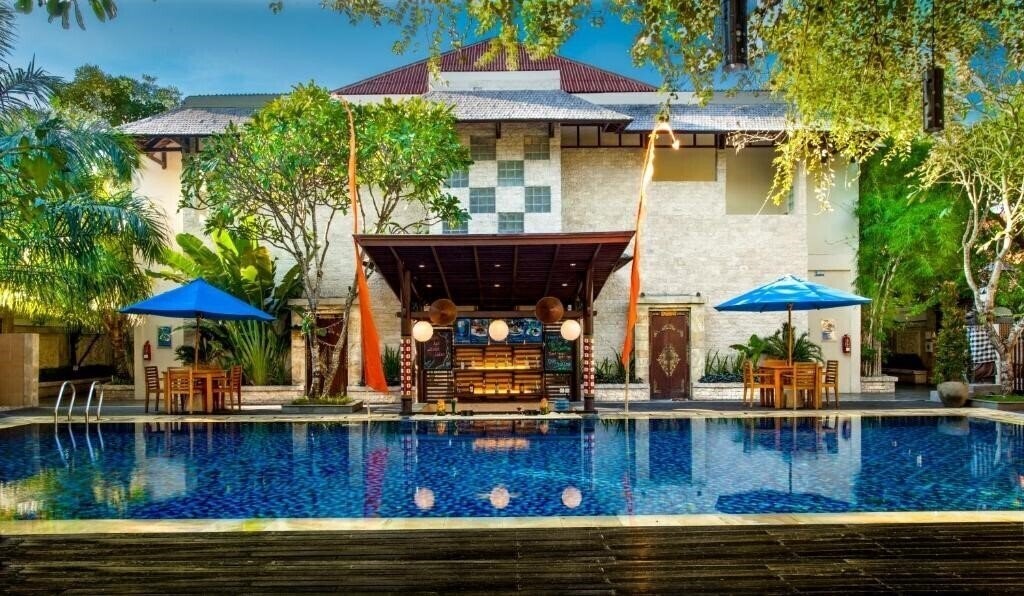 Фотографія Best Western Kuta Villa 4*