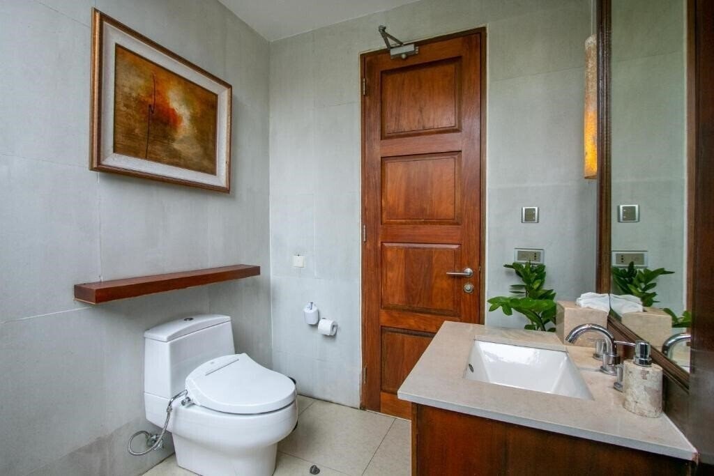 Фото Holiday Inn Resort Baruna Bali 4*