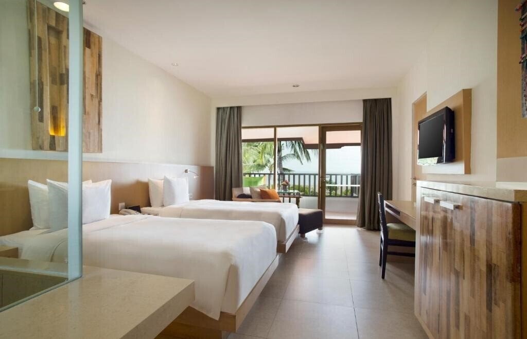 Картинка Holiday Inn Resort Baruna Bali 4*
