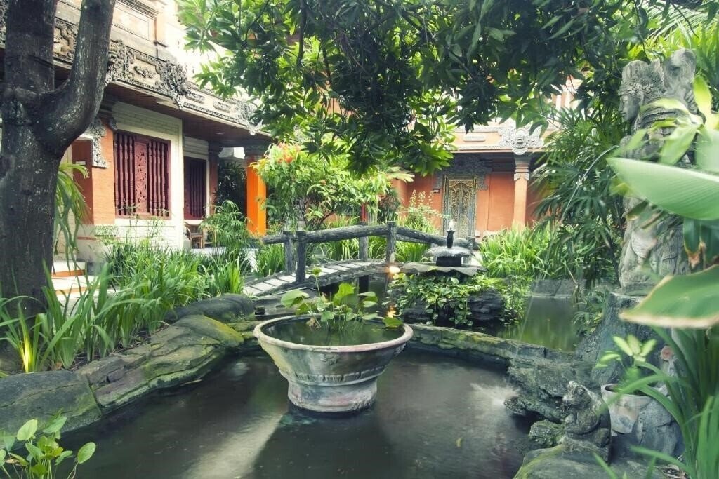 Отель Seminyak Paradiso 3*