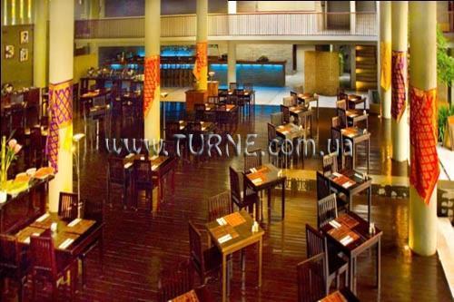 Фото RedDoorz Plus Near Kuta Square (ex. The Oasis Kuta) 3*