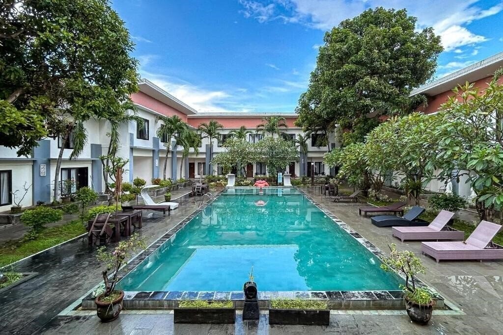 Зображення Ozz Hotel Kuta Bali 2*
