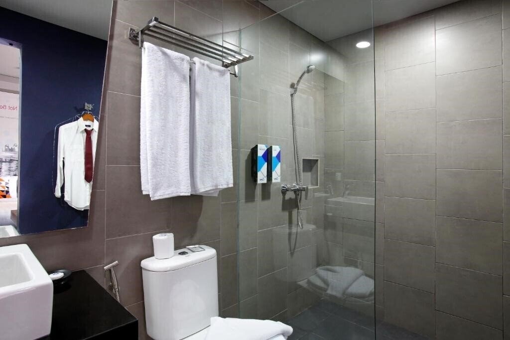 Фотография Berry Biz Hotel Sunset Road 3*