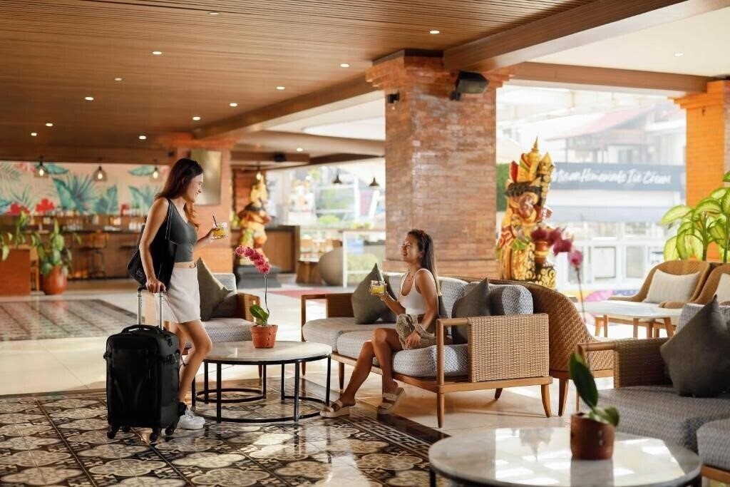 Фотографія Aston Canggu Beach Resort 4*