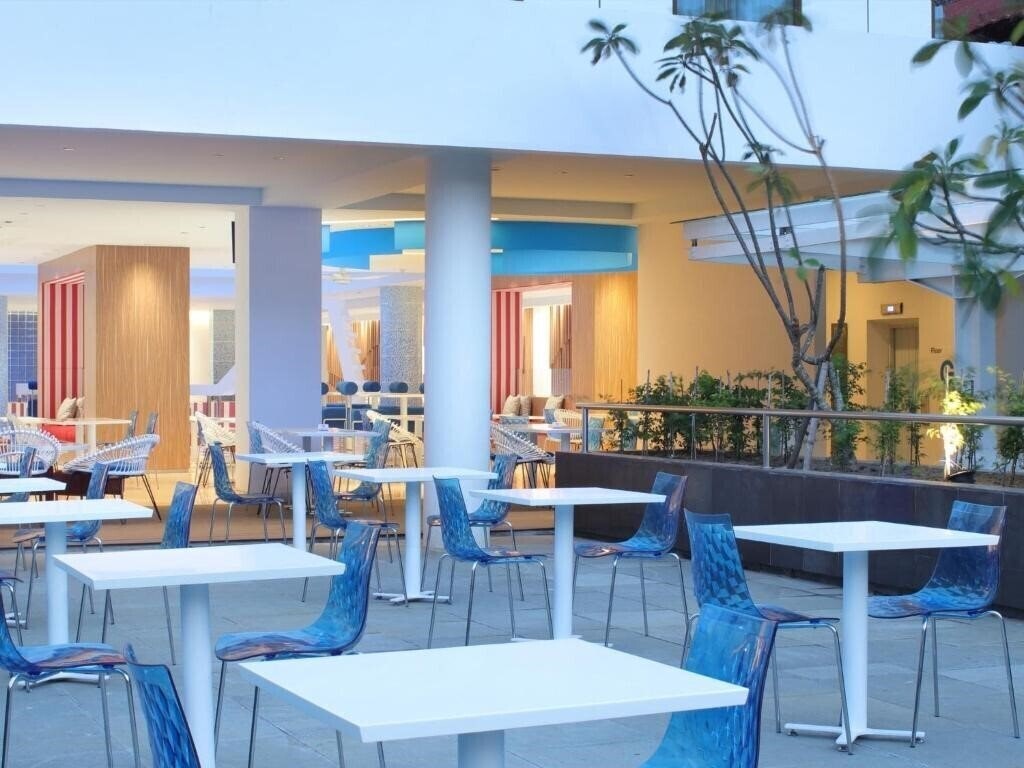 Фото Holiday Inn Express Baruna Bali, An IHG Hotel 4*