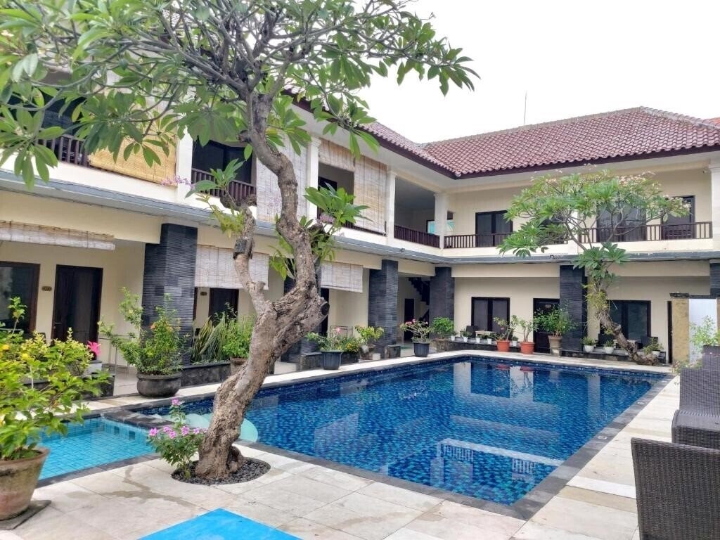 Отель Radha Bali Hotel 3*