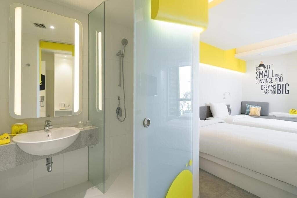 Фотография Yello Kuta Beachwalk Bali 3*