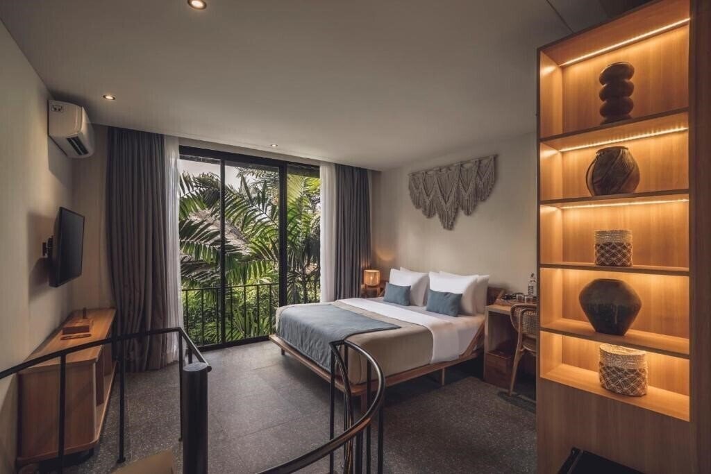 Фото Canggu Cabana Resort By Ini Vie Hospitality (Adults Only) 5*