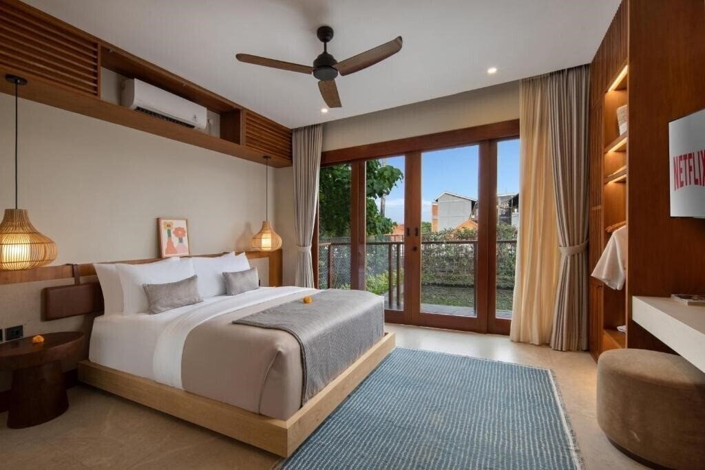Фото Kolila Villa Seminyak + 4*