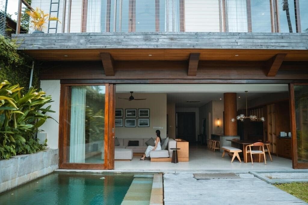 Изображение Kolila Villa Seminyak + 4*