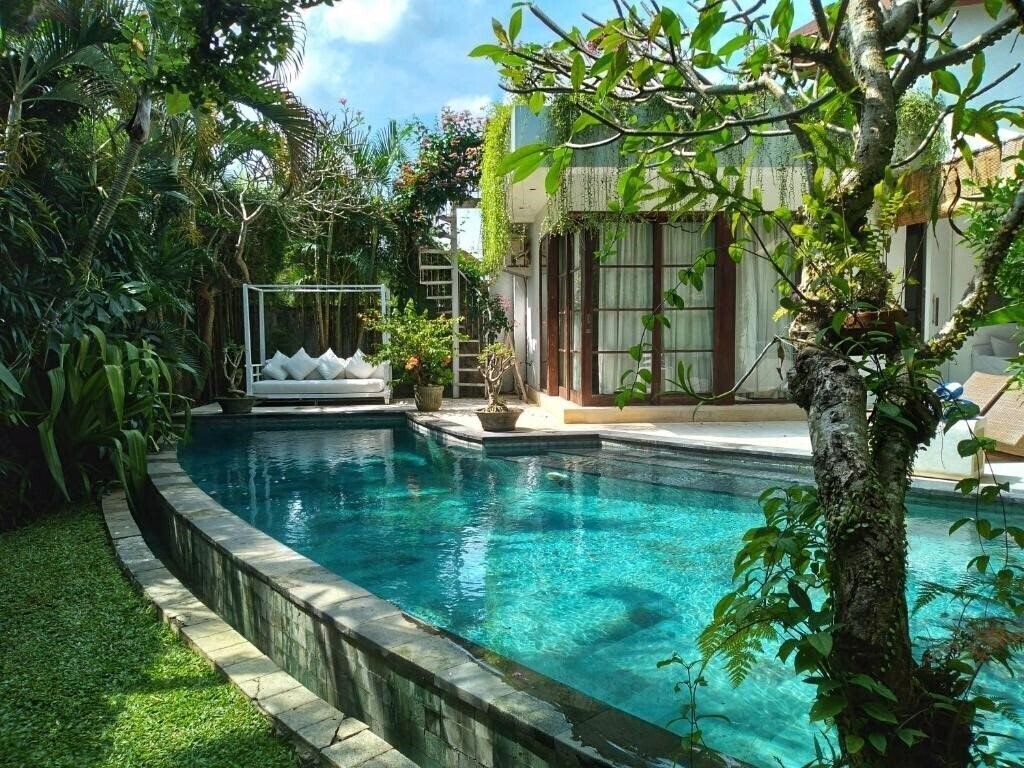Готель Villa Sahaja 4*