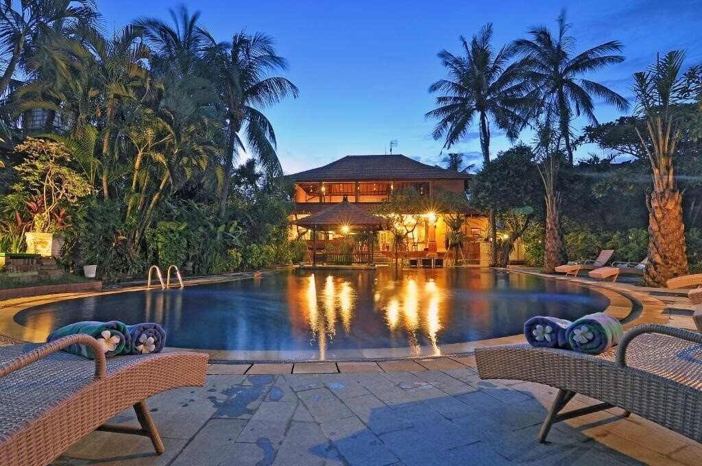 Готель Three Brothers Bungalows & Villas 3*